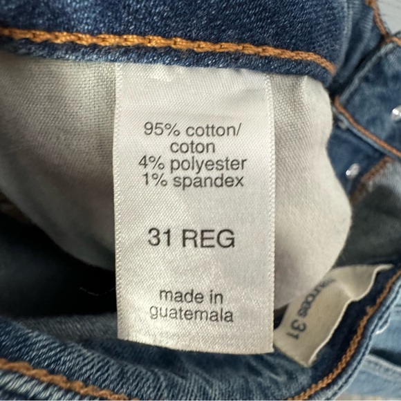 Maurices Button Fly High Rise Mom Jeans Women’s Sz 31 Strech Denim Straight Leg - Picture 6 of 6